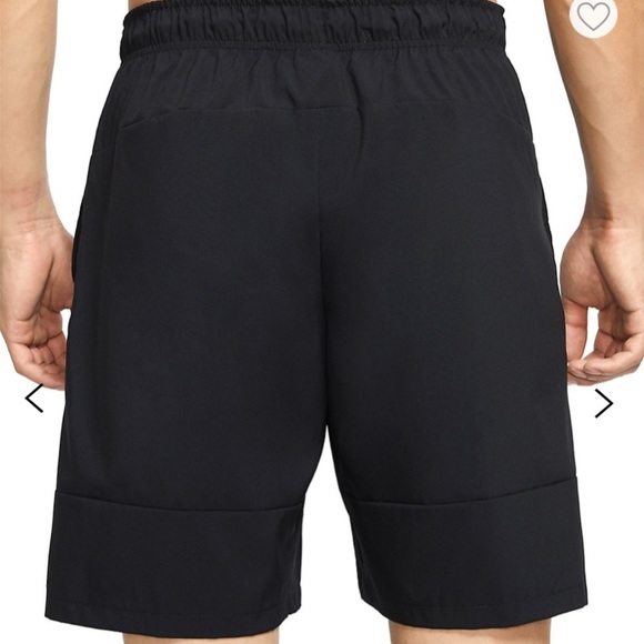 NWT Nike Woven Training Shorts Men Size Small - Picture 2 of 13